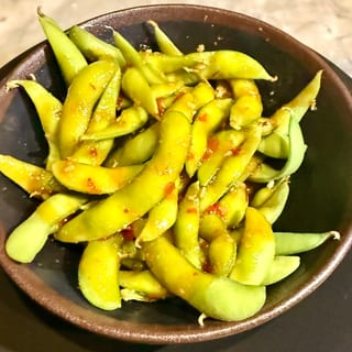 Spicy Garlic Edamame